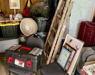 Chairs tool box