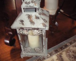Decorator piece