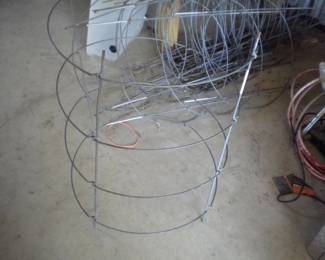 Tomato cages