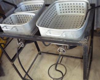 Double gas fryer