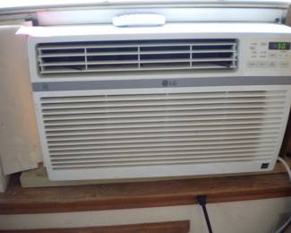 110 V working AC