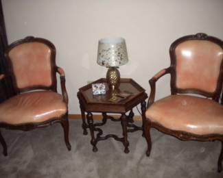 2 matching parlor chairs and antique lamp table