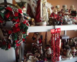 Christmas LOTS of santas