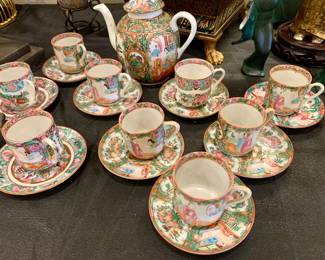 Chinese dRose Medallion porcelain tea set