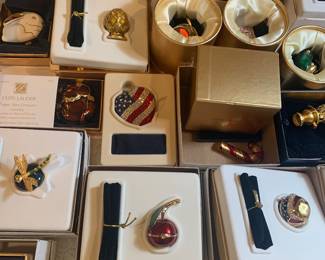 Vintage new in boxes Estée Lauder compacts,