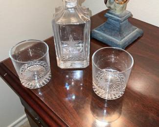 Dallas Cowboy deanter and glasses