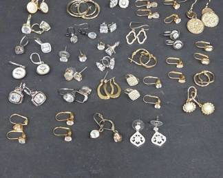 Modern Fashion Earrings