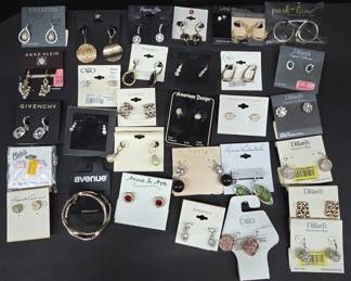 Fashion Jewelry With Packaging