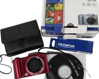 Olympus SZ-14 Digital Camera with Accessories