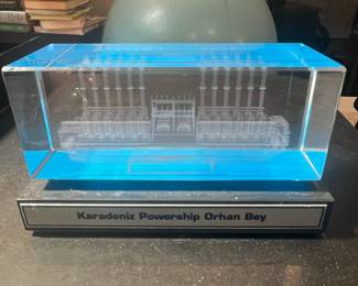Karadeniz Powership Orhan Bey Crystal Display
