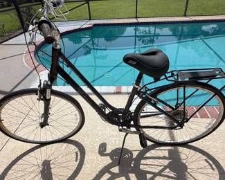 Giant Cypress DXW Women's Hybrid Bike