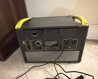Goal Zero Yeti 1000X Portable Power Station