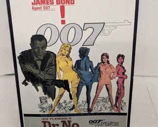 James Bond Sideshow Figure
