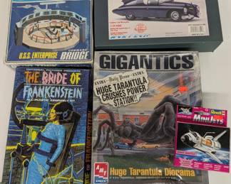 Mixed Model Kit Lot