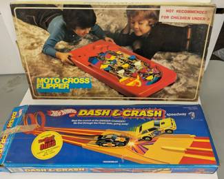 Moto Cross Flipper / Dash & Crash Hot Wheels