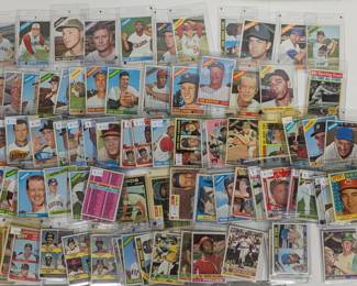 Vintage Baseball Card Lot