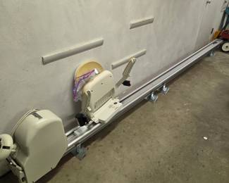 Acorn Stairlift, Works!