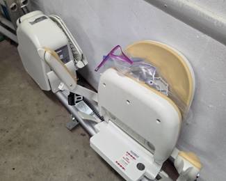 Acorn Stairlift, works!