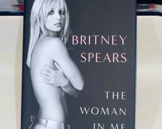 An Entire Library Of Music Related/Themed Books, Memoirs, Etc.