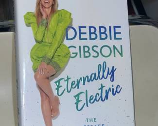 An Entire Library Of Music Related/Themed Books, Memoirs, Etc.