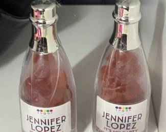 Jennifer Lopez It's My Party Mini Champagne Bottles W/ Gummy Candy