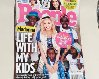 Collection Of Vintage & Contemporary Music Themed/Related Magazines & Other Assorted Paper Ephemera