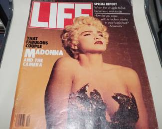 Collection Of Vintage & Contemporary Music Themed/Related Magazines & Other Assorted Paper Ephemera