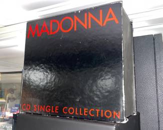 SUPER RARE Madonna CD Single Collection Boxed Set (Japan 1982-1996)