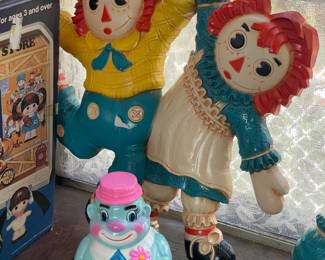Vintage Raggedy Ann & Andy Wall Decor