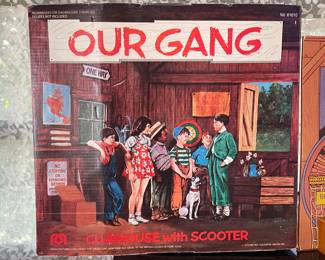 Vintage Little Rascals Our Gang Playset & 5 Figures By Mego W/ Box