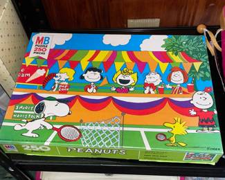 Vintage Peanuts Puzzle By Milton Bradley