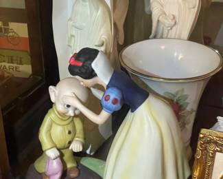 Snow White Lenox Figurine