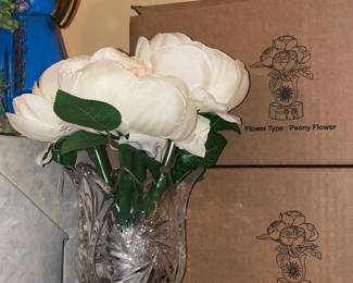 Light-Up Peony Flowers In Vase