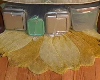 Sunflower Rug & Food Storage Containers