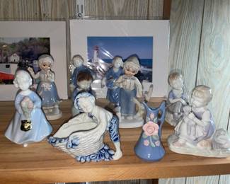 Figurines