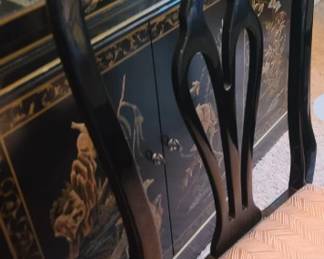 CHINA CABINET DETAILNN TO RETAKE