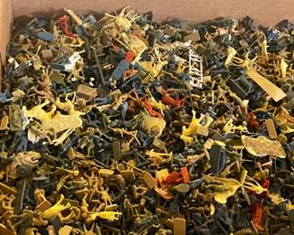 Vintage Mini Military Figures