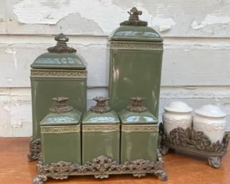 Ceramic Kitchen Containers With Salt And Pepper Shakers