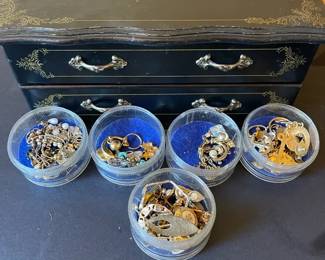 Miscellaneous Costume Jewelry Pieces  Jewelry Box