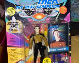 Star Trek The Next Generation Action Figure Collection By Playmates (All SEALED!)