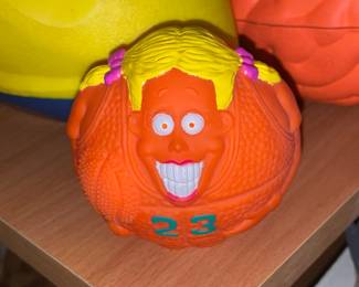 Wendy's Ball Players Toy
