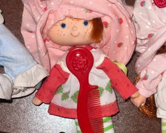 Strawberry Shortcake Doll W/ Comb
