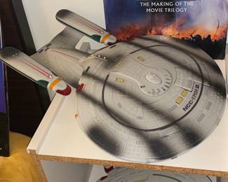 Star Trek Future U.S.S. Enterprise NCC-1701-D Vehicle