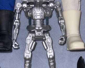 Terminator 2: Judgement Day "Techno-Punch T-800" Action Figure