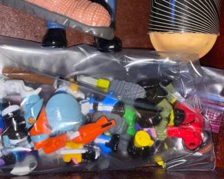 Micro Machines Z-Bots Vehicles & Figures Set