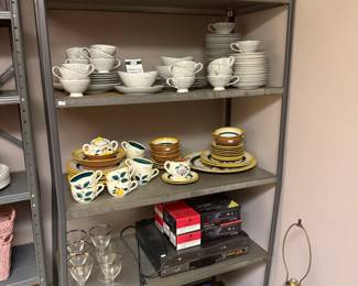 Teacups & Saucers 