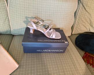 Hillard & Hanson Shoes 