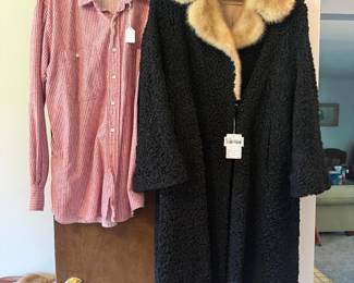 Women's Clothing 