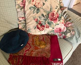 Decorative Pillows, Scarf