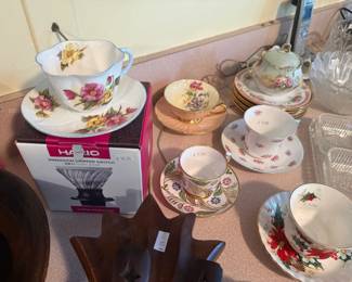 Teacups & Saucers 